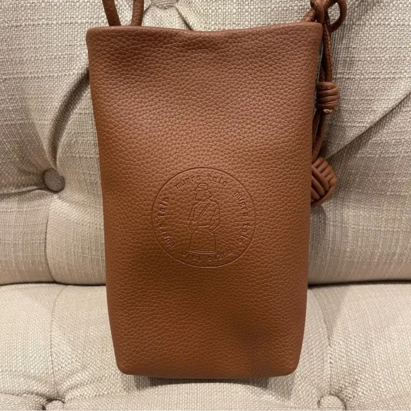 Mugrs Crossbody vegan leather bags Brown pebbled leather bag Embossed logo - Picture 10 of 10